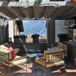Bella Limone , Limone sul Garda Italia